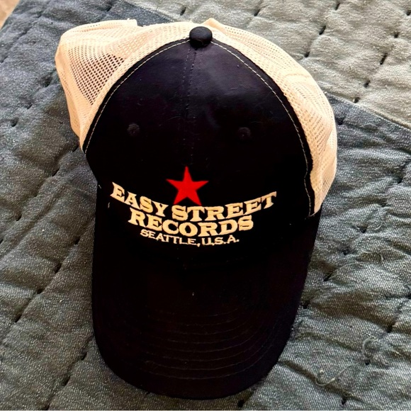 LAST CHANCE Easy Street Records hat - snap OSFM - Brandi Carlile - Seattle - Picture 1 of 2